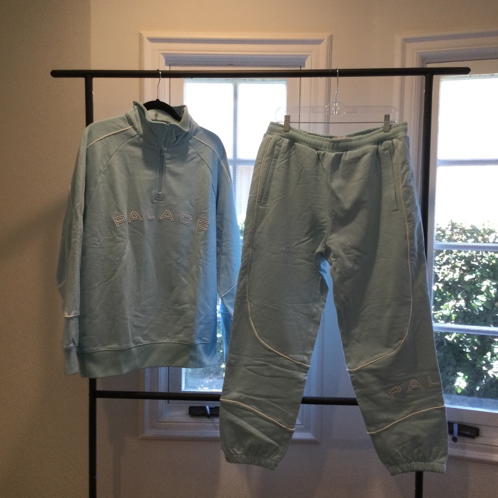 Mens set sweater size L  and pants size M  brand Palace